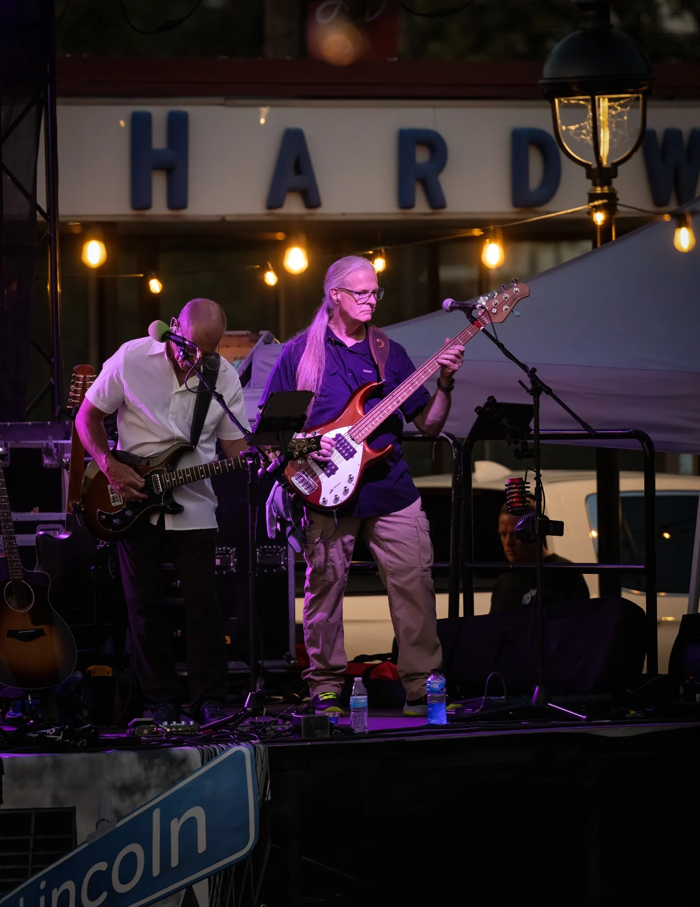 Lincoln Street Band live performance photo 5