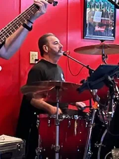 Lincoln Street Band live performance photo 30
